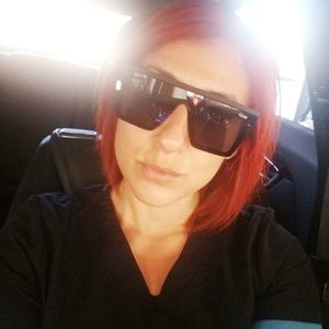 Meet your Posher, Stacy